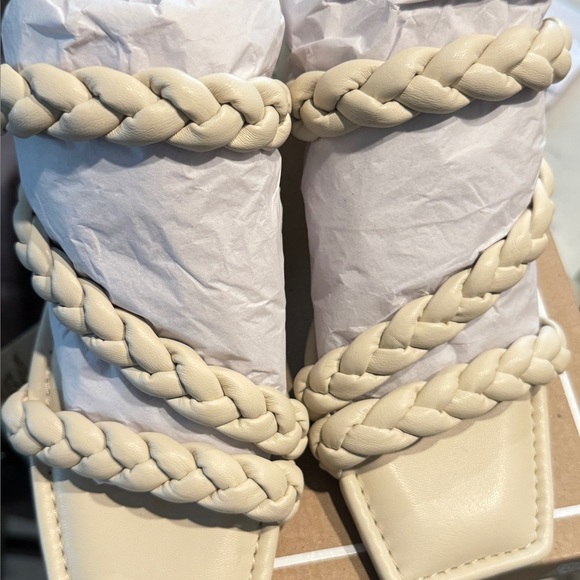 - Dolce Vita Pang Stella Pang SlipOn Braided Strappy High Heel Sandals 8.5shoes - Picture 5 of 16